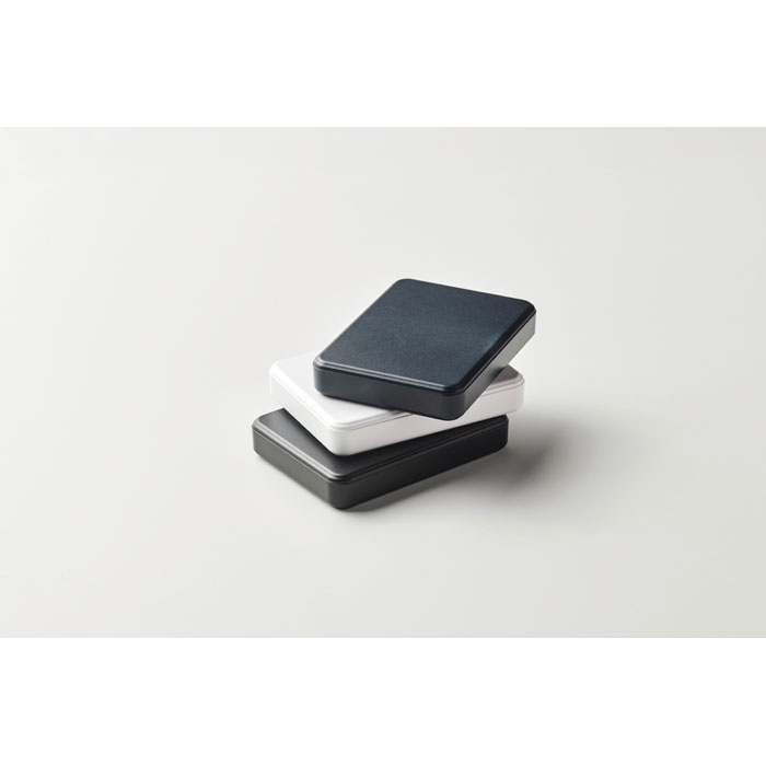 mo2602-03-top
